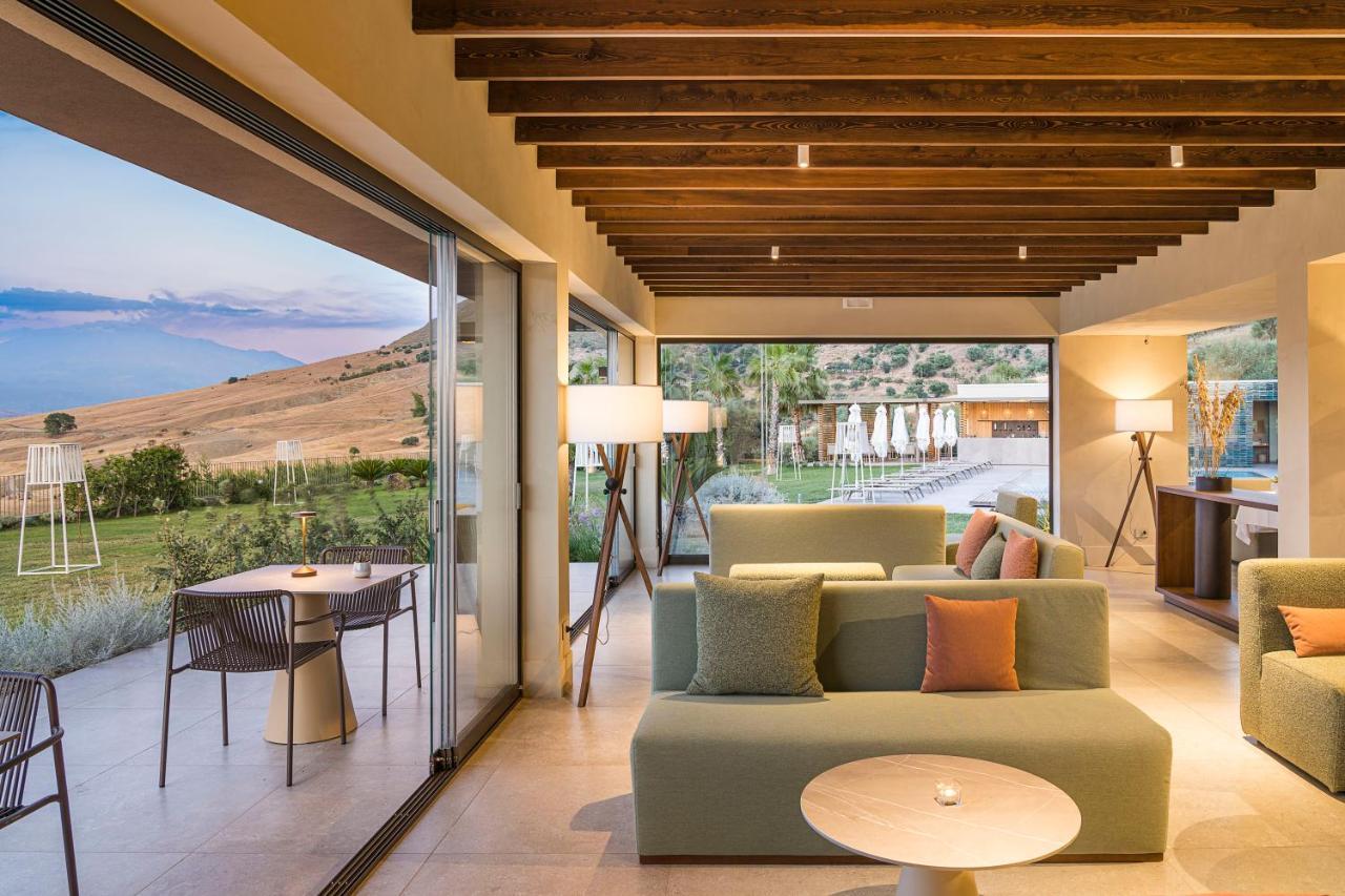 Farm stay Rocca Dei Saraceni *